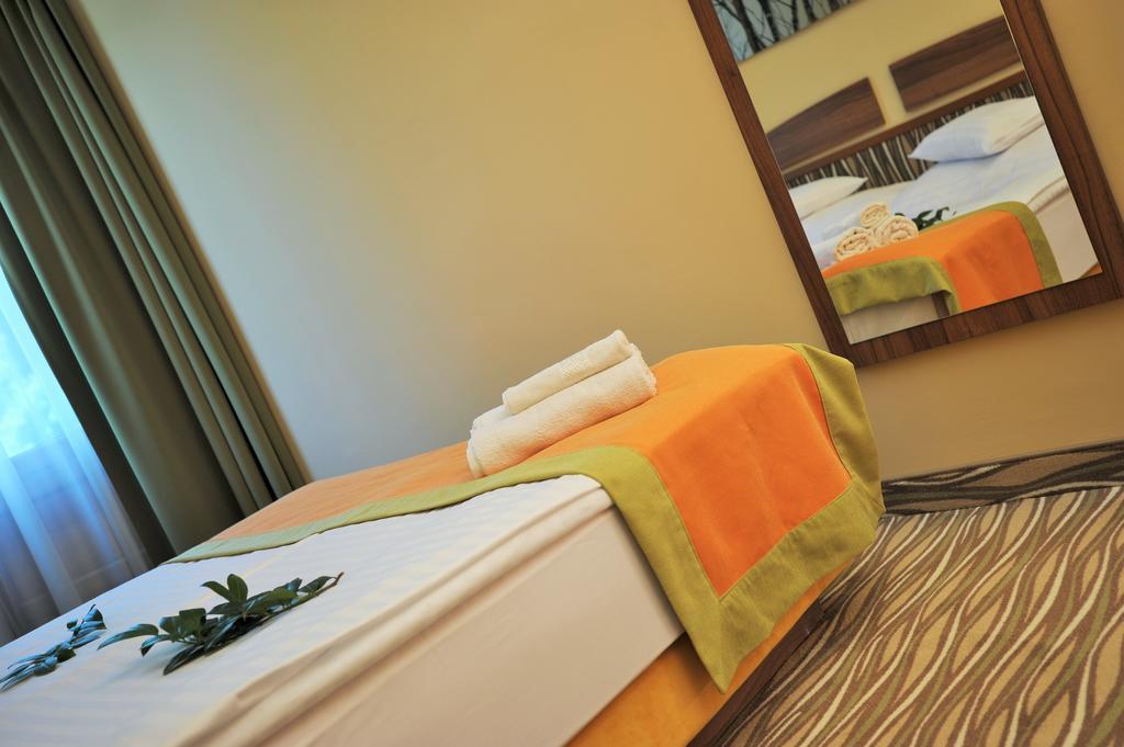 Park Hotel Gyula Pokoj fotografie
