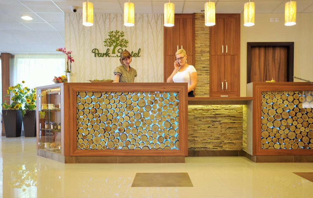 Park Hotel Gyula Exteriér fotografie