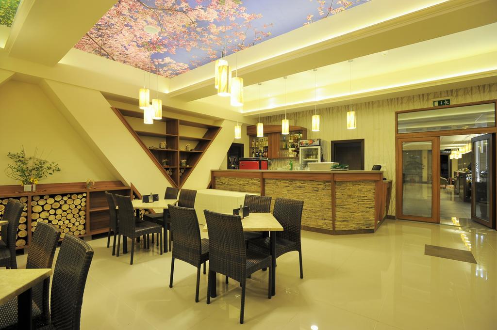 Park Hotel Gyula Exteriér fotografie