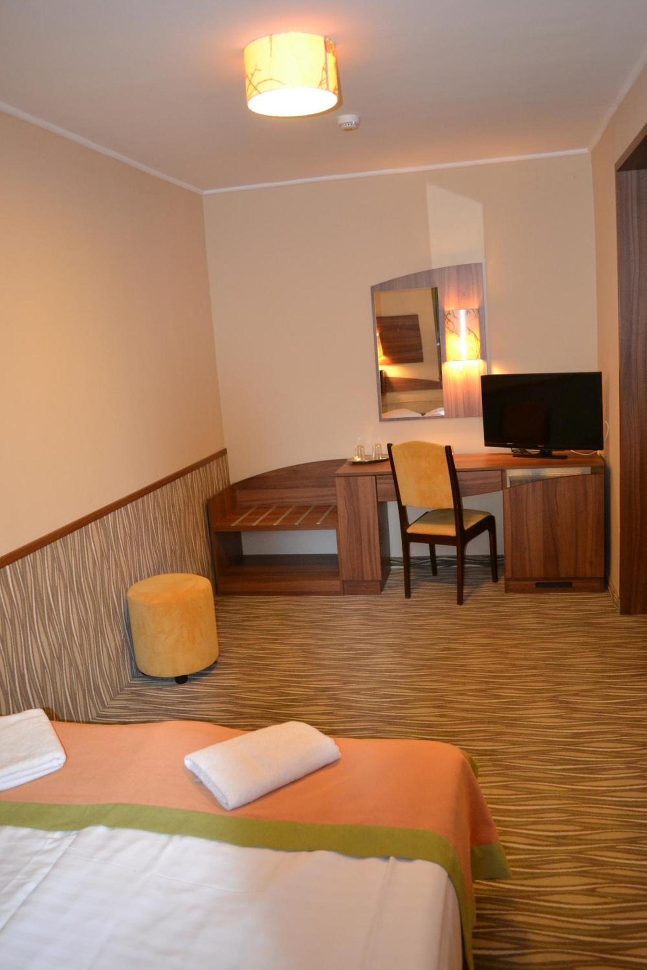 Park Hotel Gyula Exteriér fotografie